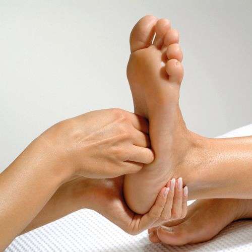 Foot-Massage 2 -Montra Thai